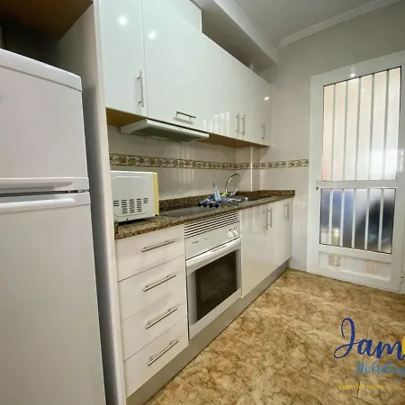 La Cinuelica, R3 1st Floor Com Pool L129 Apartment